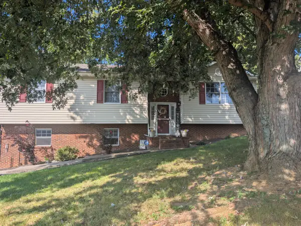 128 Ashley Drive, Mount Carmel, TN 37645