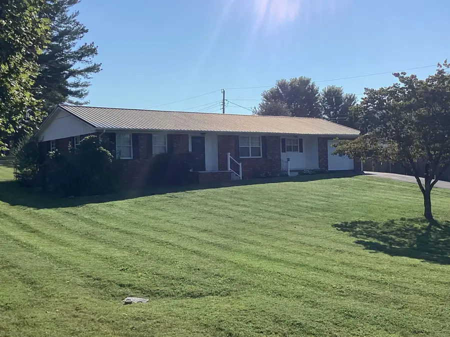 202 Richardson Drive, Rogersville, TN 37857 - #2
