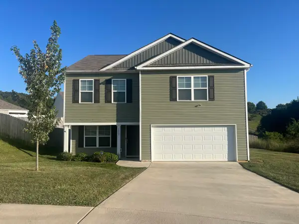 1065 Greenway Drive, Morristown, TN 37813