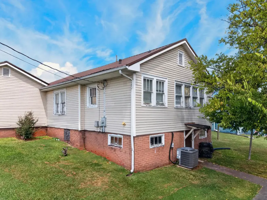 539 W 6th North Street, Morristown, TN 37814 - #3