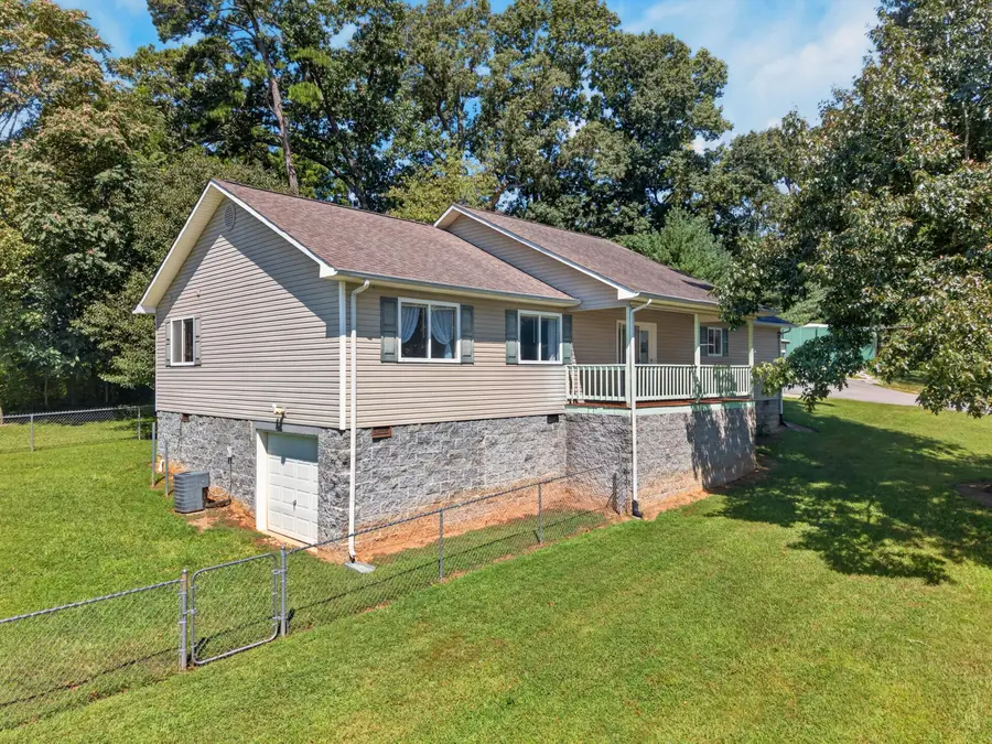 435 Morie Road, Dandridge, TN 37725 - #3