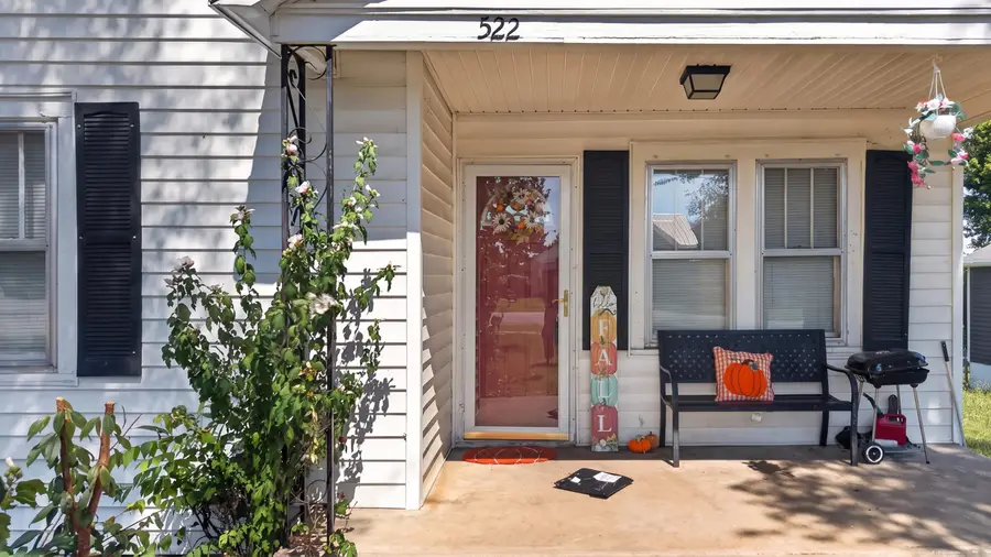 522 W Charles Street, Morristown, TN 37813 - #2
