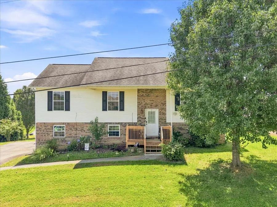 213 Tristan Road, Dandridge, TN 37725 - #2