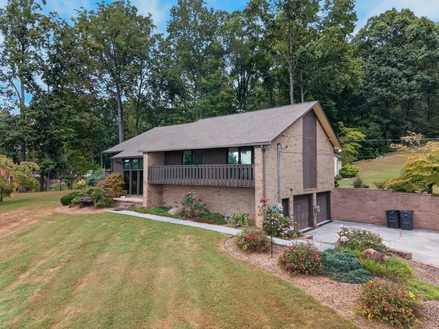 906 N Morelock Road, Morristown, TN 37814 - #3