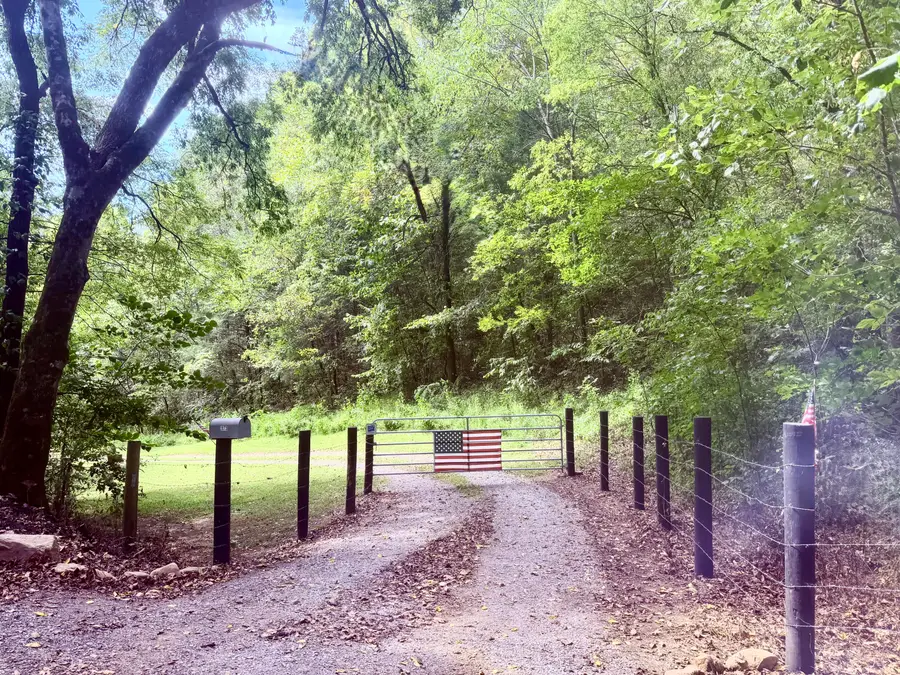 2073 Oven Creek Road, Parrottsville, TN 37843 - #2