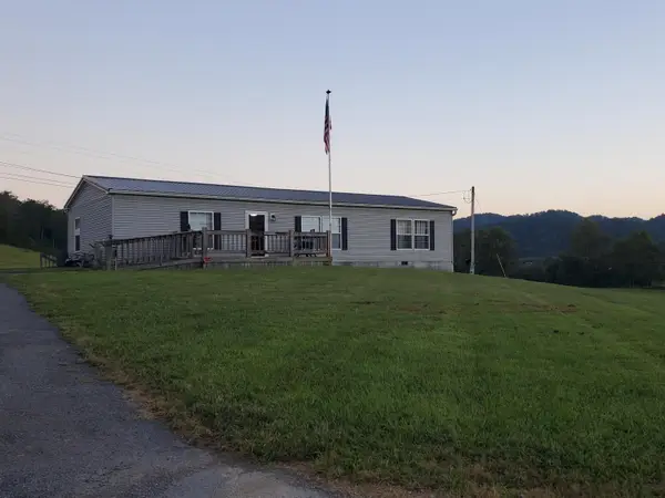 6235 Tazewell Highway, Sneedville, TN 37869
