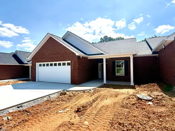 1047 Patriot Landing Drive, Dandridge, TN 37725