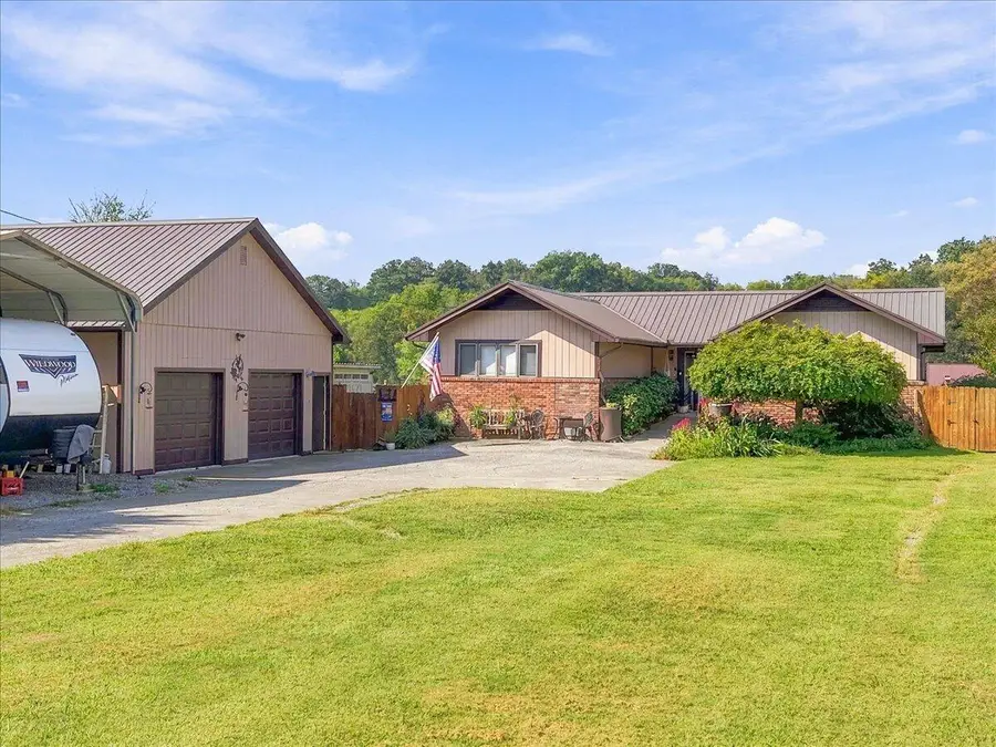 1304 River Breeze Drive, Sevierville, TN 37876 - #2