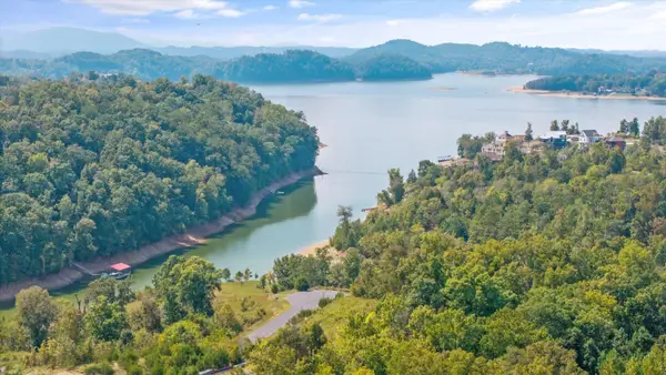 Lot 10 Stone Cove Way, Dandridge, TN 37725