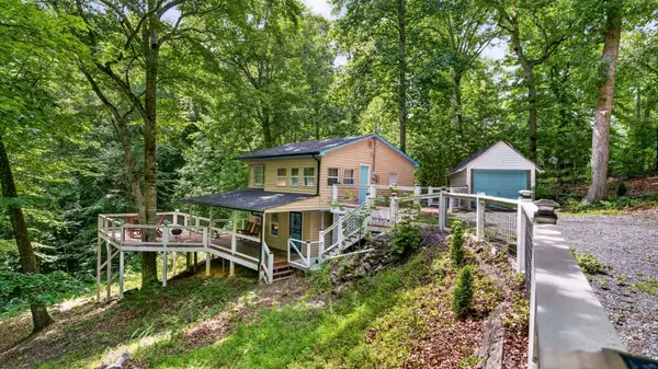 1906 Santa Fe Trail, Dandridge, TN 37725