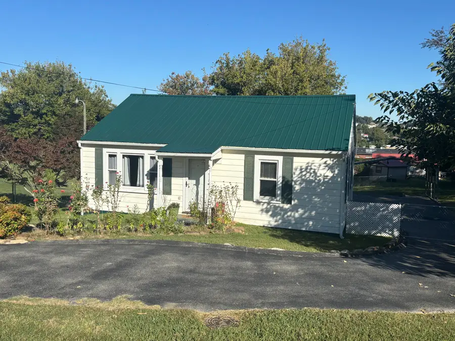 910 Lennie Avenue, Morristown, TN 37813 - #3