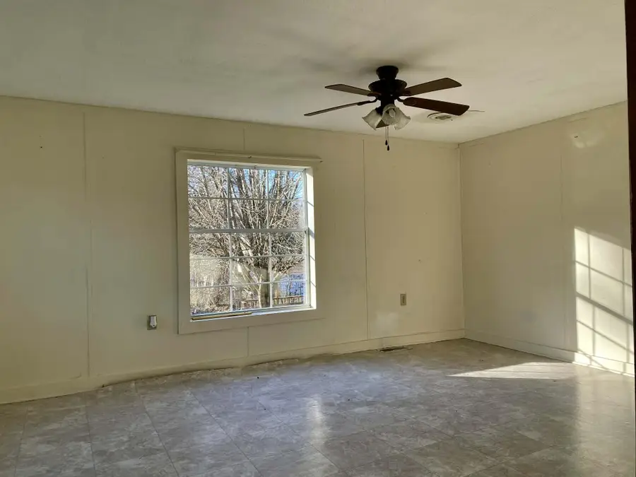 1241 Heatherbrook Way, Newport, TN 37821 - #3