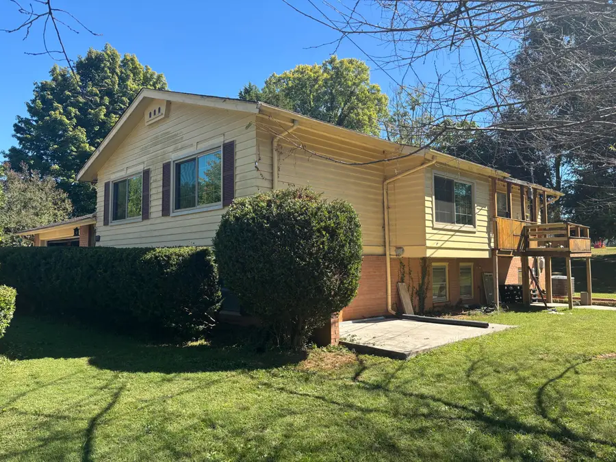 1836 Cherry Avenue, Morristown, TN 37814 - #3