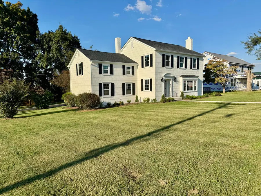 814 E Jefferson Street, Jefferson City, TN 37760 - #2