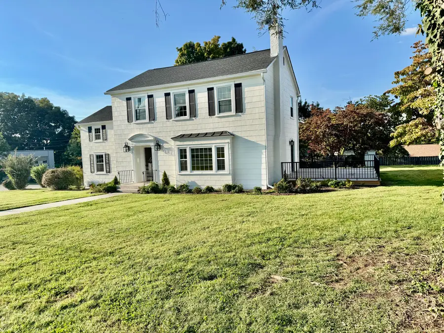 814 E Jefferson Street, Jefferson City, TN 37760 - #3