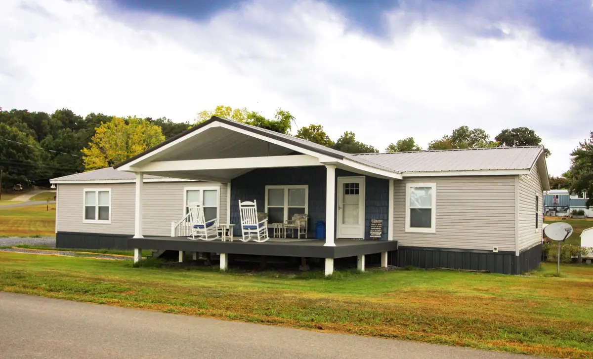 1680 Canal Lane, Dandridge, TN 37725 - #1