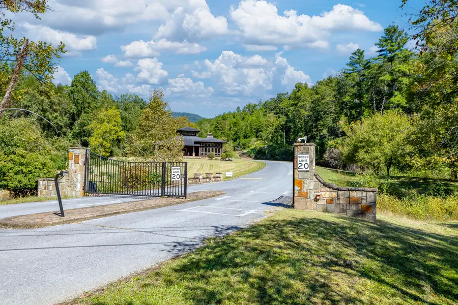 1320 Mountain Ash Way, Sevierville, TN 37876 - #2