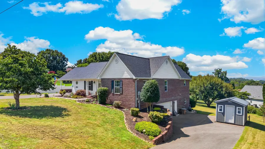 8016 S Pointe Drive, Talbott, TN 37877 - #3