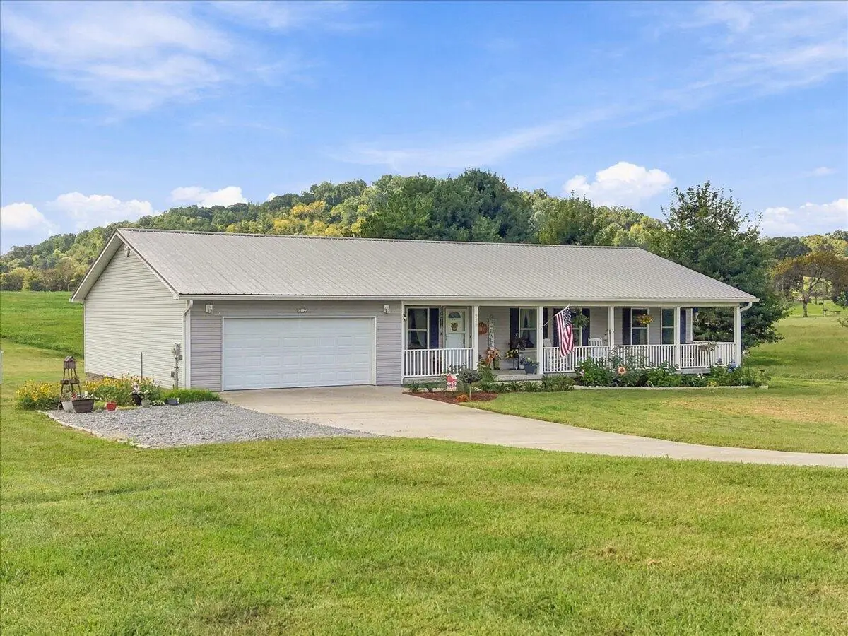 233 Scenic Drive, Newport, TN 37821 - #1