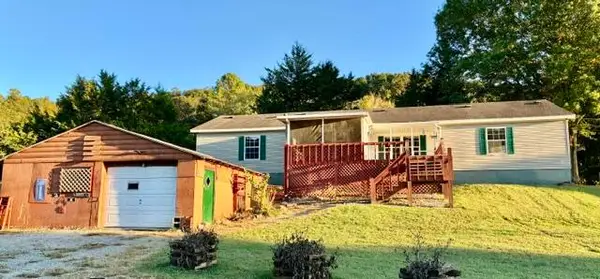 315 E Mount Road, Kodak, TN 37764