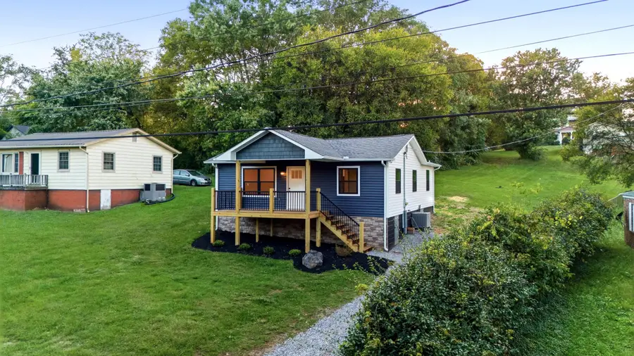 432 S Fairmont Avenue, Morristown, TN 37813 - #2