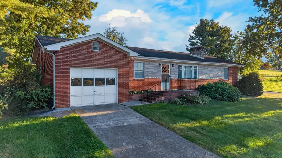 5126 E Morris Boulevard, Morristown, TN 37813 - #2