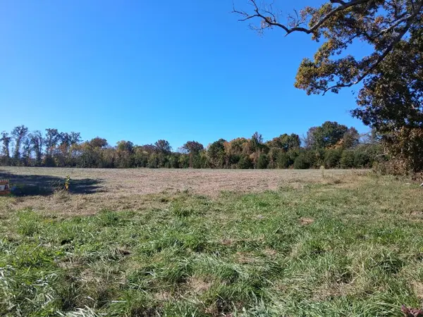 1445 Tennessee 160, Bybee, TN 37713