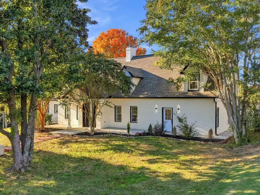 1216 Ridgecrest Street, Morristown, TN 37814 - #3
