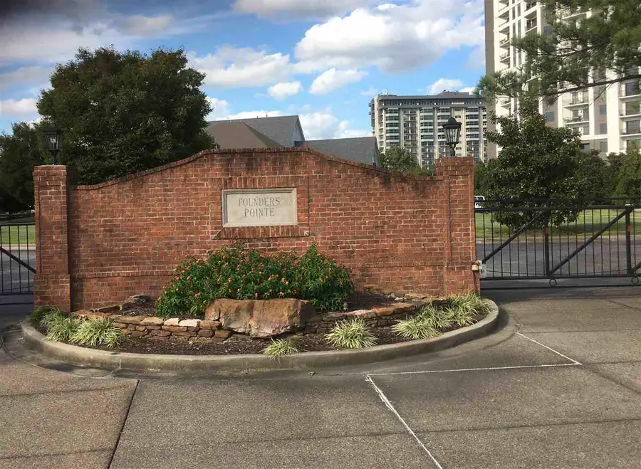 114 FOUNDERS LN, Memphis, TN 38103 - #3