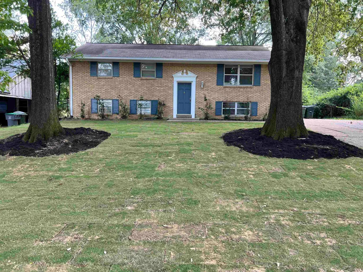 5167 ROLLING FIELDS DR, Memphis, TN 38134 - Image #1