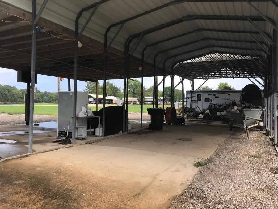 176 BF TERRY CIR, Savannah, TN 38372 - Image #2