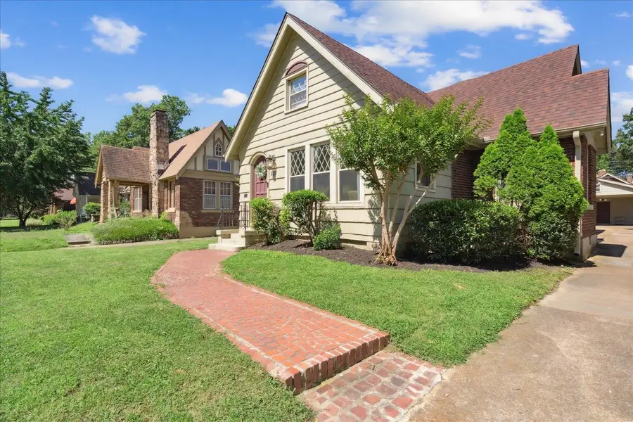 929 UNIVERSITY ST, Memphis, TN 38107 - #2