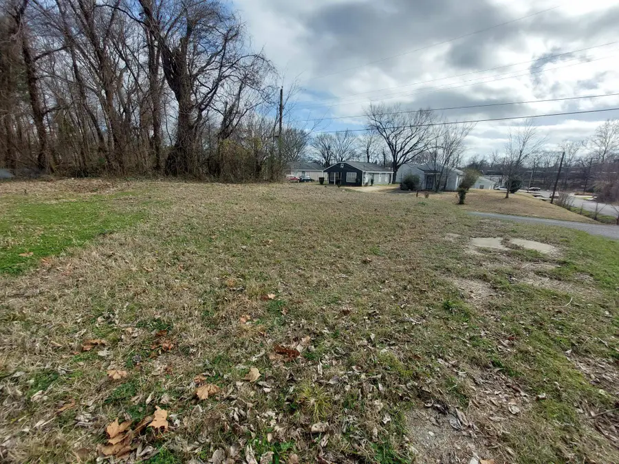 756 WALNUT ST, Memphis, TN 38126 - Image #3