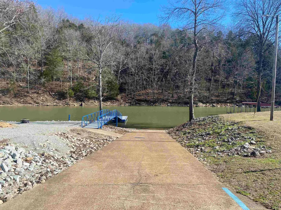 121 BEECHVIEW DR, Clifton, TN 38425 - Image #3