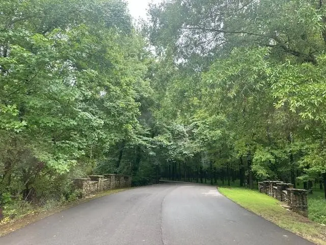 360 LEXINGTON MANOR DR, Eads, TN 38028 - Image #3