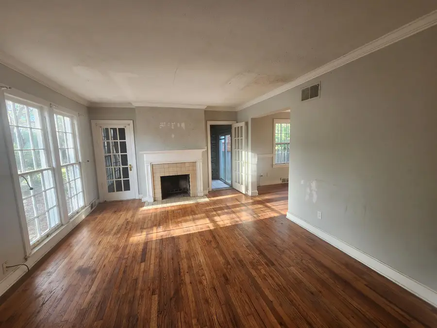 30 N HIGHLAND ST, Memphis, TN 38111 - Image #2