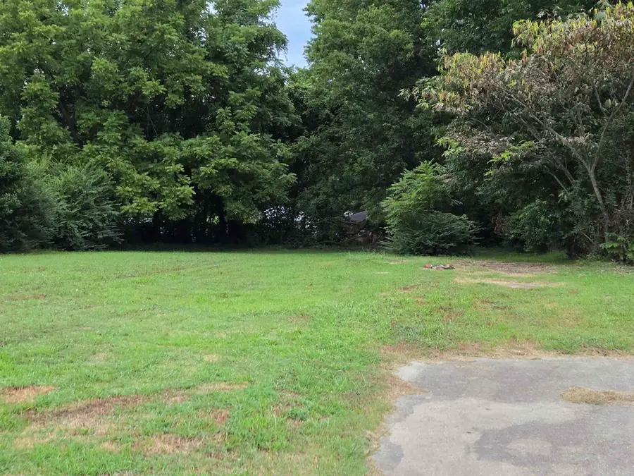 630 KING AVE, Memphis, TN 38109 - Image #3