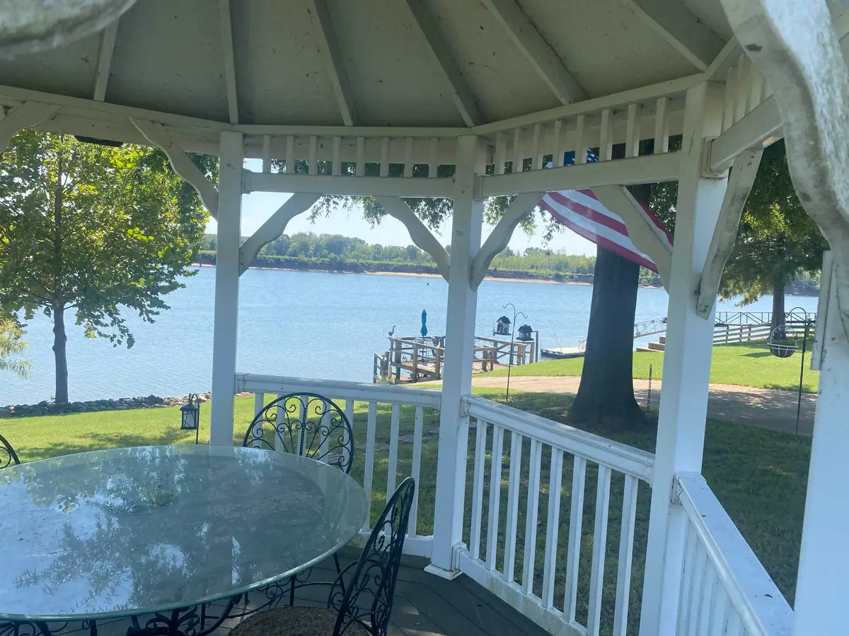 2950 CATFISH LN, Crump, TN 38327 - Image #1