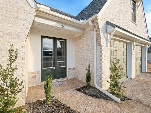 528 SUGAR MAGNOLIA LOOP E, Collierville, TN 38017 - Image #2