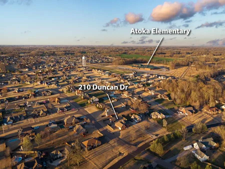 210 DUNCAN DR, Atoka, TN 38004 - Image #2