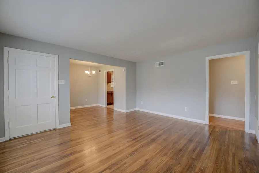 1403 WHITEWATER RD, Memphis, TN 38117 - Image #3