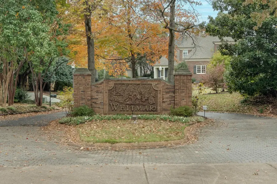 1574 E WHITMAR PL, Memphis, TN 38120 - Image #3
