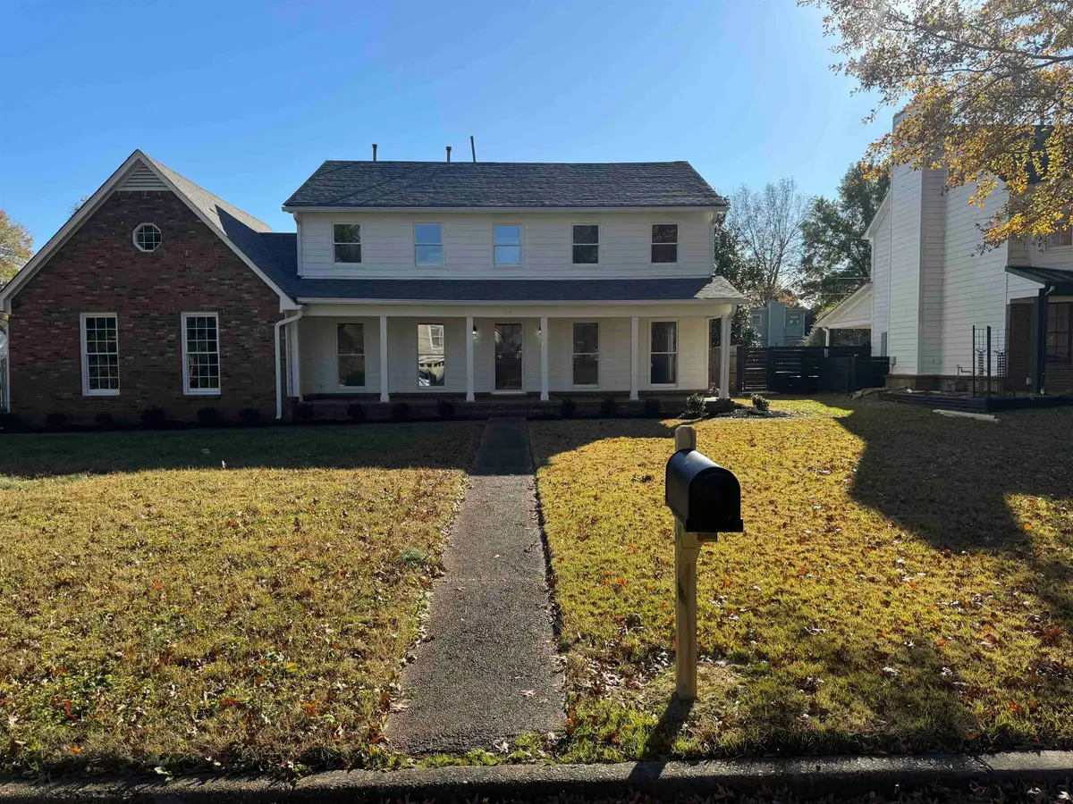 339 OAKLEIGH DR, Collierville, TN 38017 - Image #1