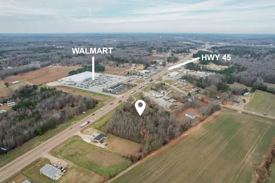 1020 MULBERRY AVE, Selmer, TN 38375 - Image #2