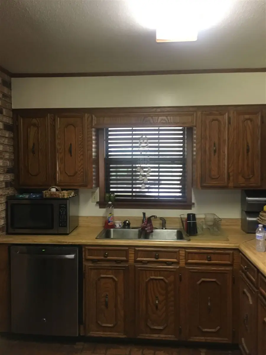 20 BUTLER LN, Collins, MS 39428 - #3