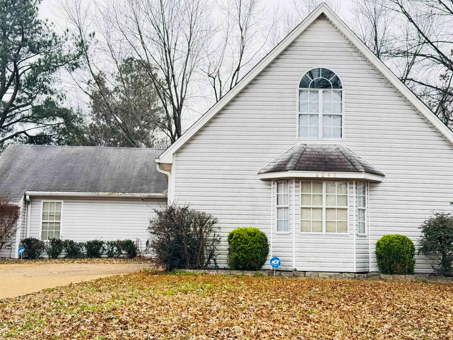 6043 HARVEST HILL CV, Memphis, TN 38141 - Image #2