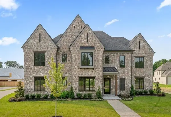 9170 OLD GREEN LN, Germantown, TN 38138