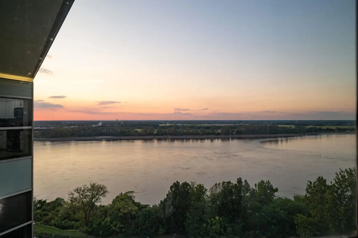 655 RIVERSIDE DR #1405, Memphis, TN 38103 - Image #1