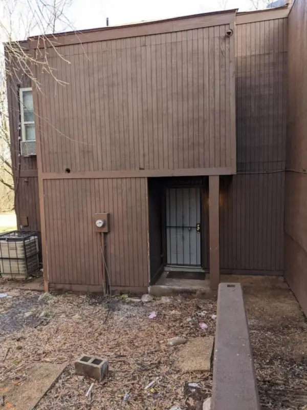 1776 FIRST GREEN UNIT 21 DR, Memphis, TN 38116