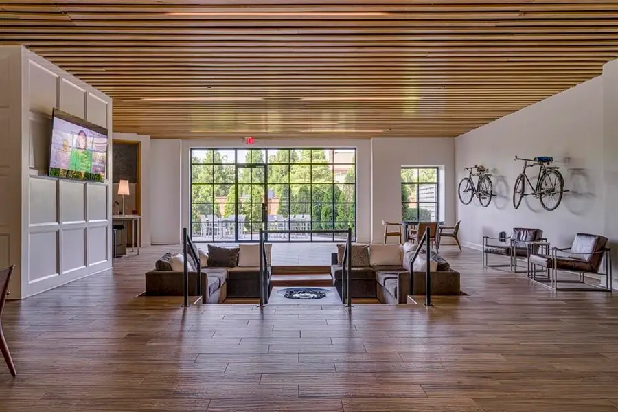 717 RIVERSIDE DR #505, Memphis, TN 38103 - Image #2